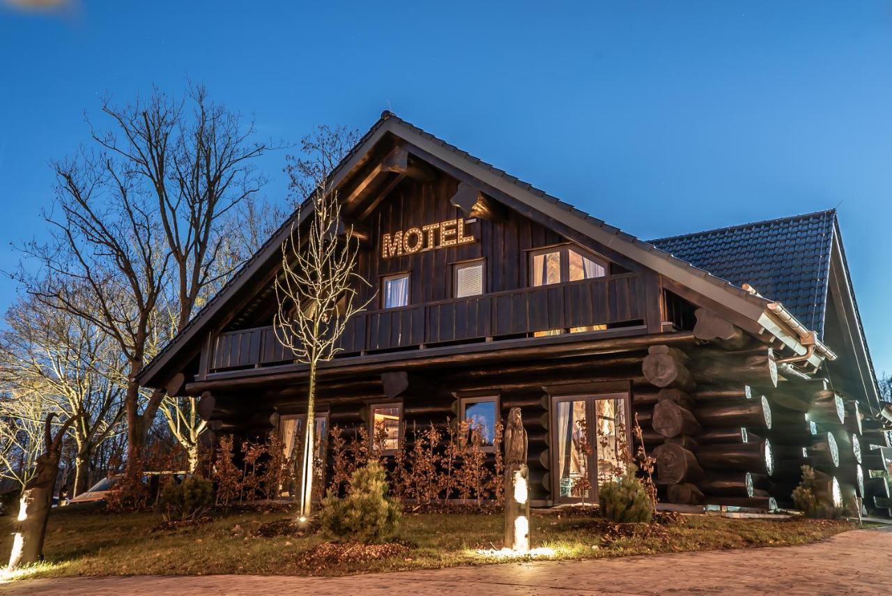 Timberjacks Kassel Motel Bagian luar foto